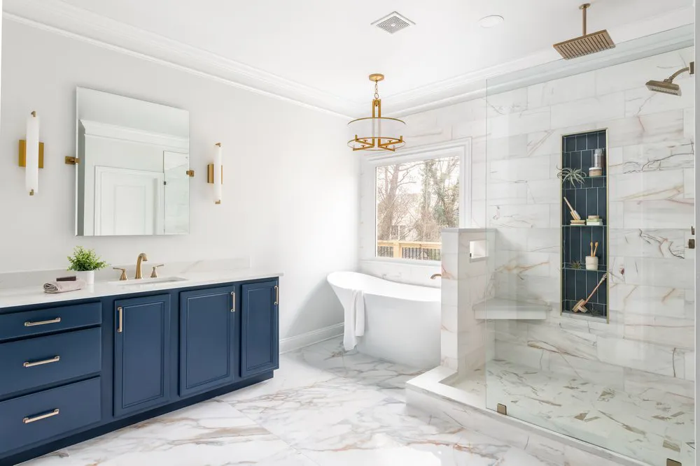 Interior bathroom