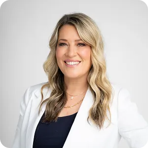 Andrea Seymour headshot
