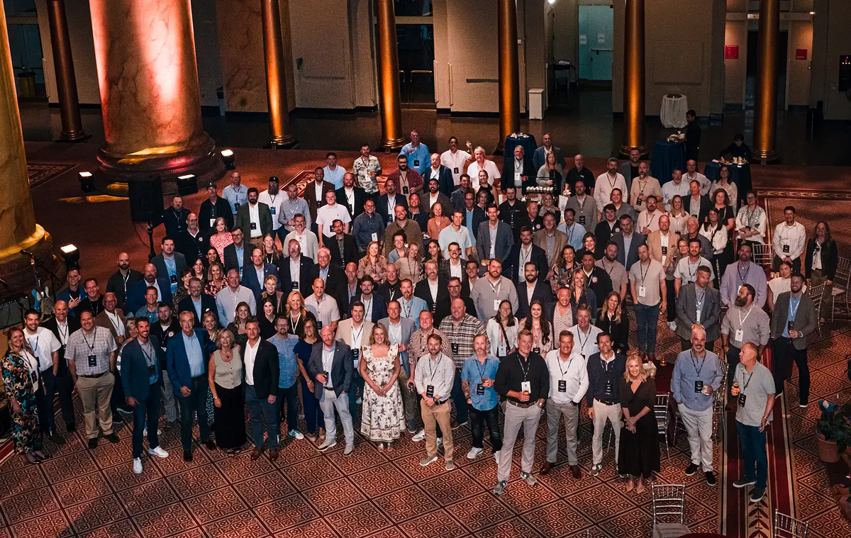 Construction professionals gathered for a group photo at the Summit.